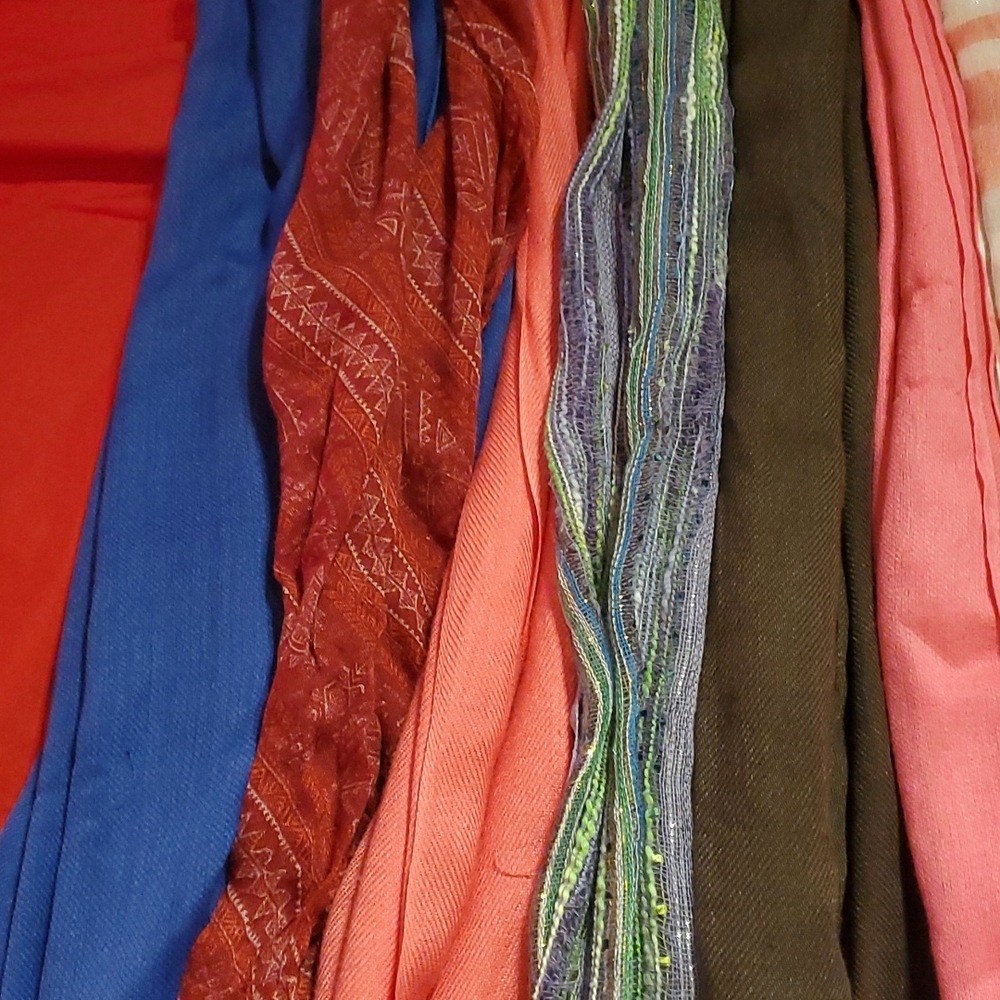 Scarves - image 4